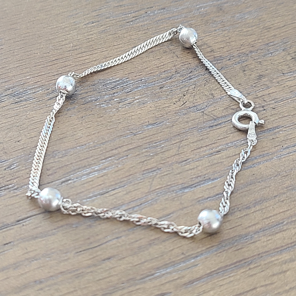 Elegant Silver Bracelet (Real Silver)